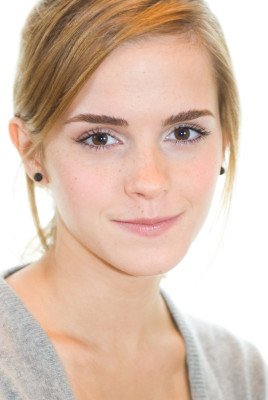 photo 16 in Emma Watson gallery [id623421] 2013-04-08 00:00:00