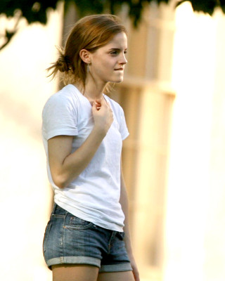 photo 19 in Emma Watson gallery [id621373] 2013-03-31 00:00:00