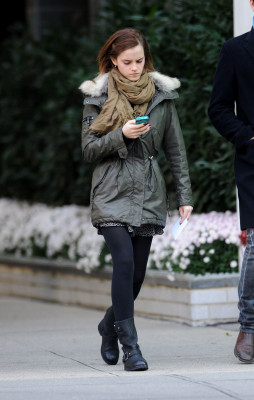 photo 7 in Emma Watson gallery [id621742] 2013-04-02 00:00:00