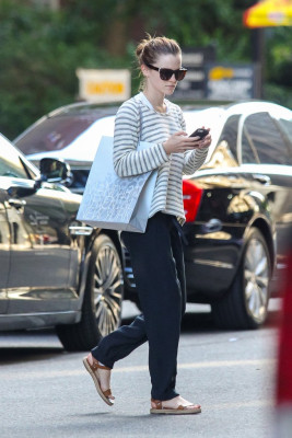 photo 23 in Emma Watson gallery [id644127] 2013-06-25 00:00:00