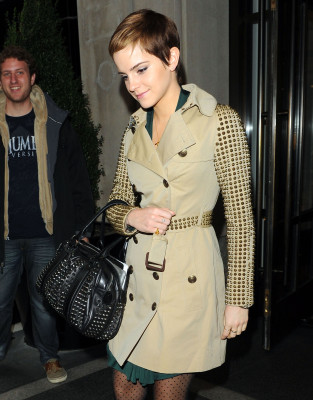 photo 17 in Emma Watson gallery [id315513] 2010-11-19 00:00:00