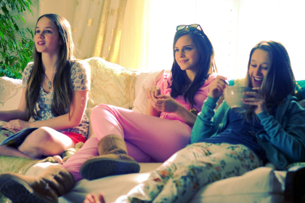photo 16 in Emma Watson gallery [id644104] 2013-06-25 00:00:00