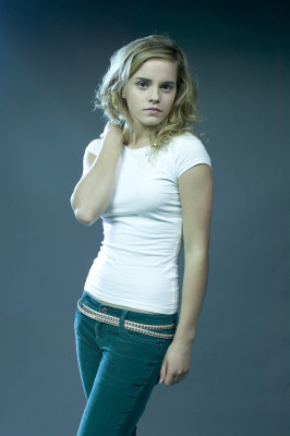 photo 19 in Emma Watson gallery [id43334] -0001-11-30 00:00:00