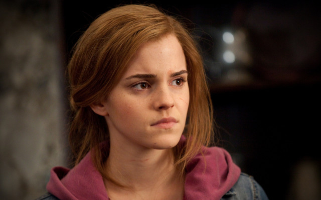 photo 3 in Emma Watson gallery [id498838] 2012-04-18 00:00:00