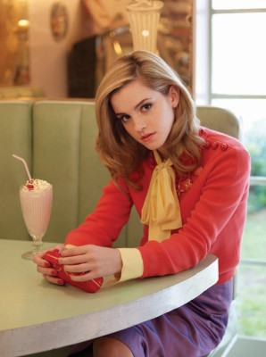 photo 8 in Emma Watson gallery [id97418] 2008-06-19 00:00:00