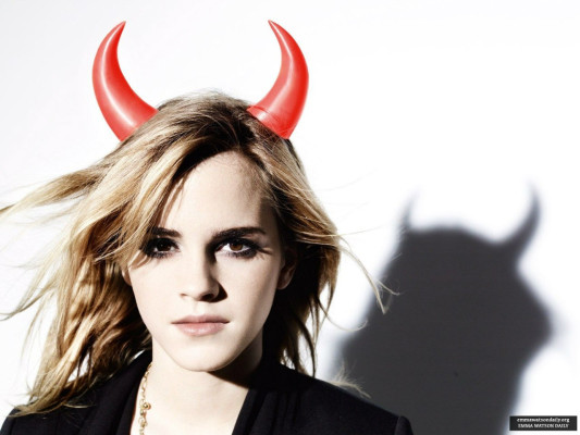 photo 20 in Emma Watson gallery [id673674] 2013-10-25 00:00:00