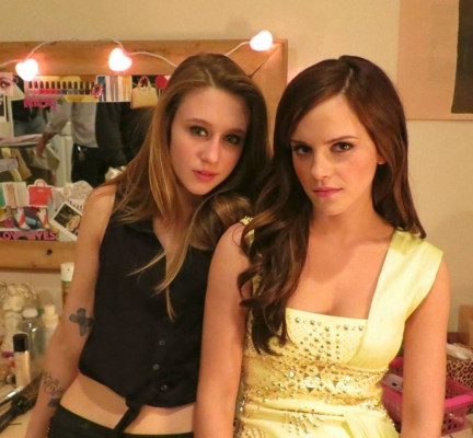 photo 4 in Emma Watson gallery [id647379] 2013-07-06 00:00:00