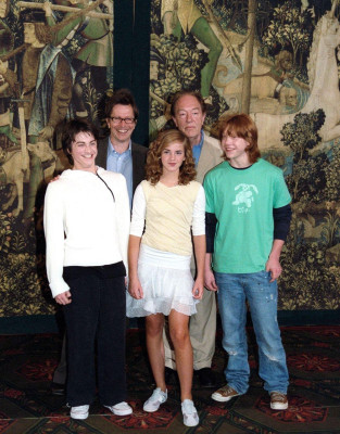 photo 12 in Emma Watson gallery [id624658] 2013-04-14 00:00:00