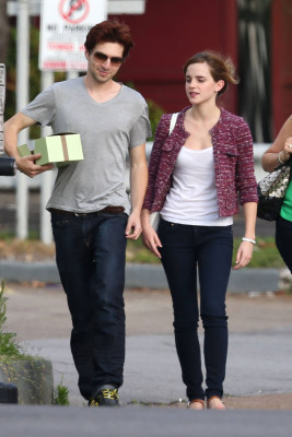 photo 12 in Emma Watson gallery [id653524] 2013-08-01 00:00:00