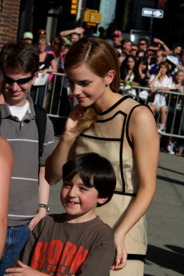 photo 6 in Emma Watson gallery [id627421] 2013-04-24 00:00:00