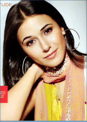 photo 10 in Emmanuelle Chriqui gallery [id179120] 2009-07-23 00:00:00