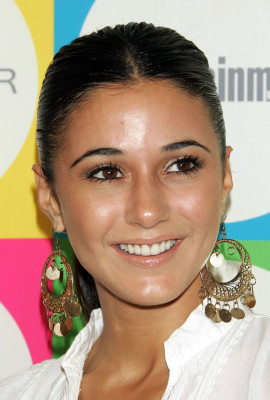 photo 22 in Emmanuelle Chriqui gallery [id234622] 2010-01-18 00:00:00