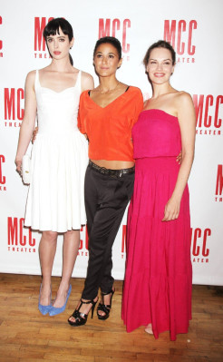 photo 18 in Emmanuelle Chriqui gallery [id526419] 2012-06-25 00:00:00