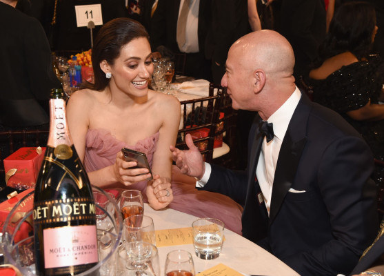  Emmy Rossum - The 76th Annual Golden Globe Awards - Inside
