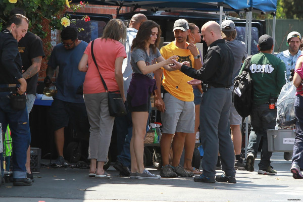 Emmy Rossum - Shameless Season 9 - On The Set