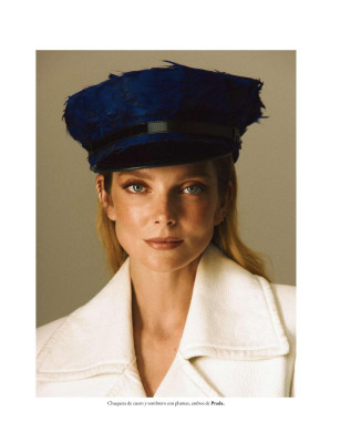 Eniko Mihalik ~ Elle España Septiembre 2024 by Dario Aranio