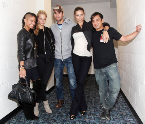 photo 23 in Enrique Iglesias gallery [id496572] 2012-04-14 00:00:00