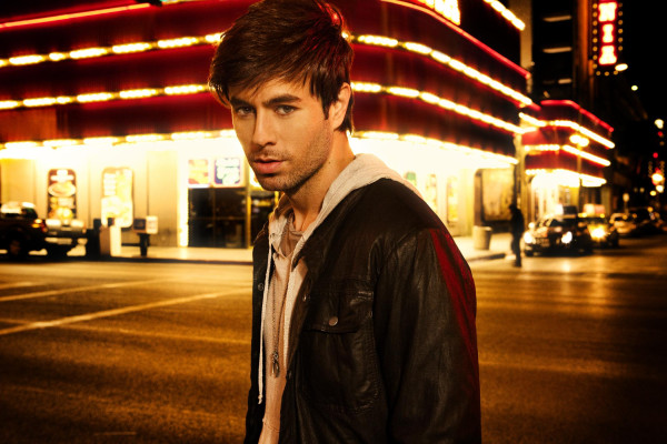 Enrique Iglesias pic #510828