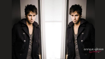 Enrique Iglesias pic #322036