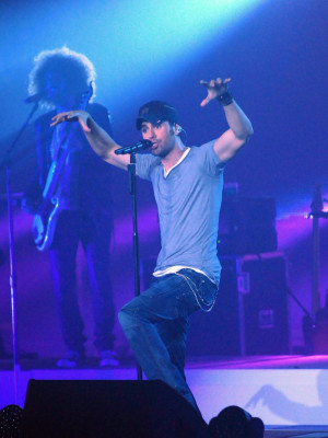 photo 21 in Enrique Iglesias gallery [id358631] 2011-02-15 00:00:00