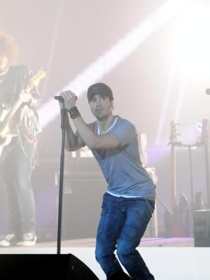 photo 19 in Enrique Iglesias gallery [id358633] 2011-02-15 00:00:00