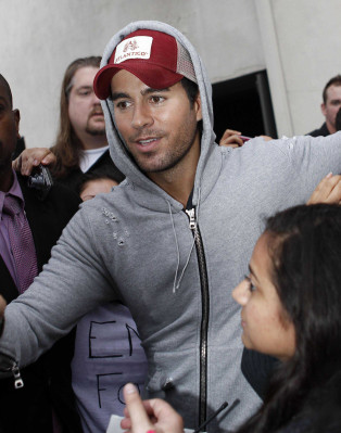 Enrique Iglesias pic #507495