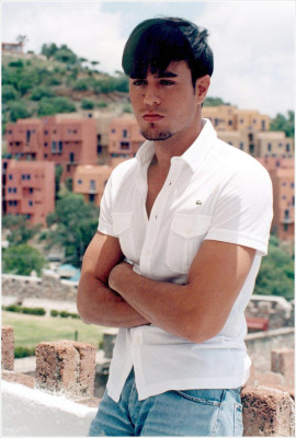 photo 24 in Enrique Iglesias gallery [id488641] 2012-04-01 00:00:00