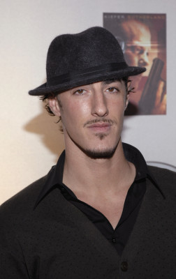 Eric Balfour pic #349576