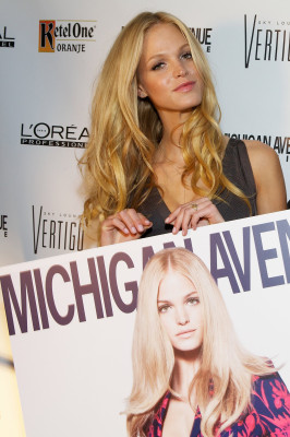 Erin Heatherton pic #398293