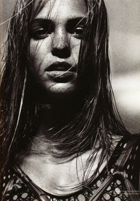 photo 11 in Erin Heatherton gallery [id232033] 2010-01-12 00:00:00