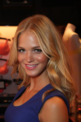 Erin Heatherton pic #482163