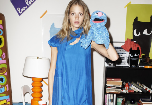 photo 15 in Erin Heatherton gallery [id188441] 2009-09-18 00:00:00