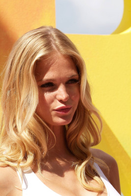 Erin Heatherton pic #473452