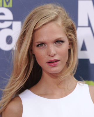 Erin Heatherton pic #402864