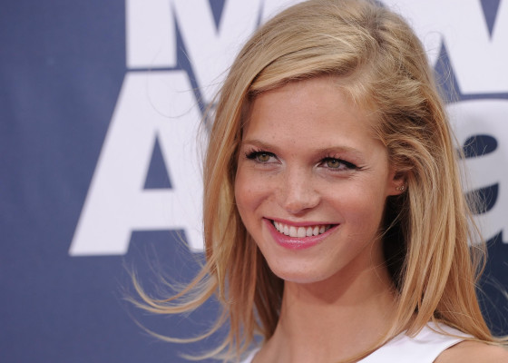 Erin Heatherton pic #402861