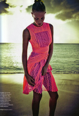 Erin Heatherton pic #395750