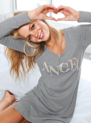 Erin Heatherton pic #425043