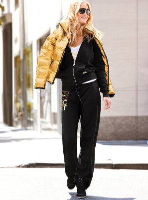 Erin Heatherton pic #550927