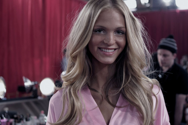 Erin Heatherton pic #333251