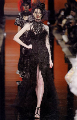 Erin OConnor pic #8829