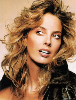 Estefania Luyk pic #19294