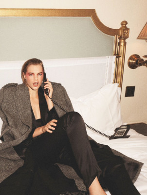 ESTELLA BOERSMA in Elle Magazine, UK December 2019