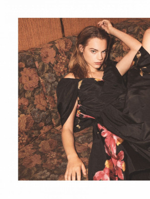 ESTELLA BOERSMA in Elle Magazine, UK December 2019