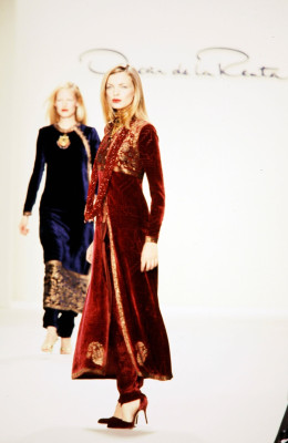 Esther Canadas ~ Oscar De La Renta F/W 1997