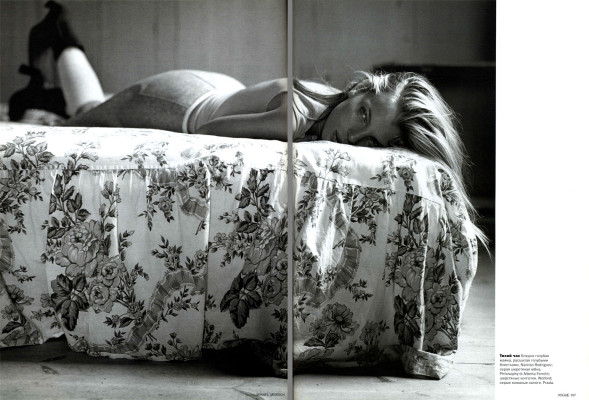 Esther Canadas pic #261503