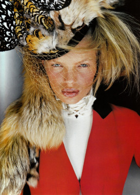 photo 13 in Esther Canadas gallery [id392999] 2011-05-11 00:00:00