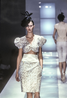 Esther De Jong for Antonio Berardi  spring 1999