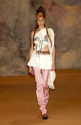 photo 27 in Eugenia Volodina gallery [id325787] 2010-12-13 00:00:00