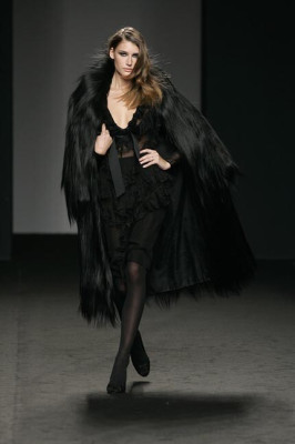 Eugenia Volodina for Elio Berhanyer Fall Winter 2005