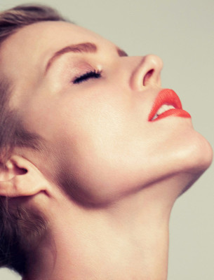 Eva Herzigova pic #698270
